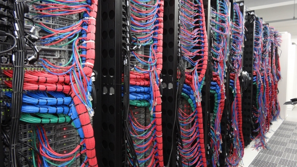 IBMが22日に開設した「SoftLayer 東京データセンター」。「SoftLayer」のデータセンターとしては、日本初の開設となる（写真：同社発表資料より）