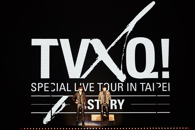 東方神起はSPECIAL LIVE TOURの初海外公演である台湾コンサートを大盛況に終えた。写真：SMエンターテインメント