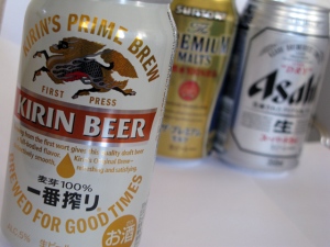 国内ビール販売シェアで長年トップを走ってきたキリン、2010年にアサヒビールにトップを奪われて以降、徐々に水をあけられている 国内ビール販売シェアで長年トップを走ってきたキリン、2010年にアサヒビールにトップを奪われて以降、徐々に水をあけられている