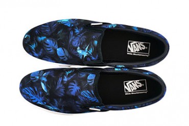 ホワイトマウンテニアリング×VANS、オリジナルパーム柄限定スリッポン