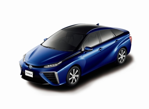 販売目標を大きく上回る受注を集めているトヨタ自動車の新型燃料電池自動車「MIRAI」