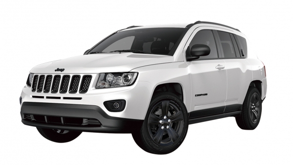 「Jeep Compass」の「Compass Altitude Sport」グレードをベースにした限定モデル「Jeep Compass Blackhawk」(FCAジャパンの発表資料より)