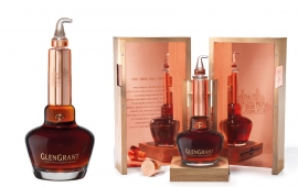 アサヒビールが世界限定150本を販売するスコッチシングルカスクウイスキー「グレン グラント50年」(写真:同社発表資料より) アサヒビールが世界限定150本を販売するスコッチシングルカスクウイスキー「グレン グラント50年」(写真:同社発表資料より)