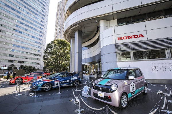 ホンダのモータースポーツ車両 （写真提供：ホンダ）