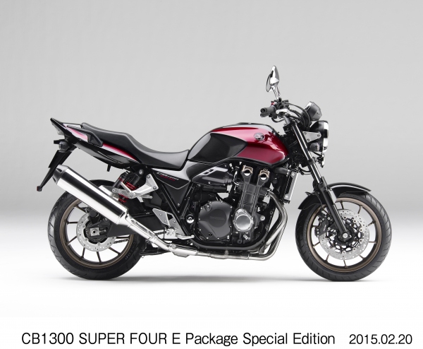 大型ロードスポーツモデル「CB1300 SUPER FOUR」シリーズに特別カラーを採用した「E Package Special Edition」（写真提供：ホンダ）