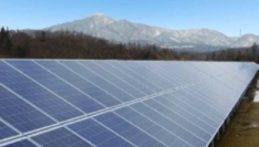 グリーン・コミュニティの実現を目指し国内外でメガソーラー発電所の開発に注力する日本アジアグループ＜３７５１＞傘下のＪＡＧ国際エナジーは、このたび「上越柿崎ソーラーウェイ」（上越市柿崎区）を完成し竣工式を行った。