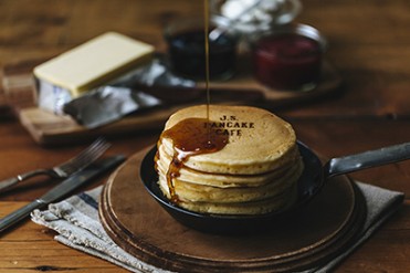 ジェイエス パンケーキカフェが金沢とららぽーと富士見に - オープン日先着100名にプレゼントも