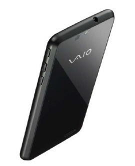 VAIOと日本通信が発表した共同開発スマートフォン「VAIO Phone」（VAIO発表資料より）