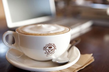 カフェ「コーヒービーン&ティーリーフ」- 米国最古のスペシャルティコーヒーチェーン日本上陸