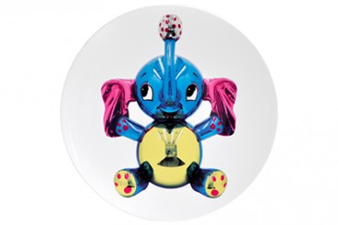 ジェフ・クーンズ×仏高級磁器ベルナルド、コラボプレートがMoMAデザインストアで発売