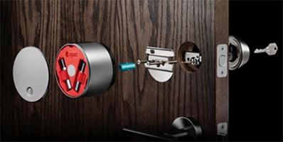「August Smart Lock」（KDDIの発表資料より）