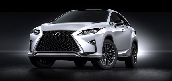 トヨタ自動車が2015年ニューヨーク国際オートショーで公開した「LEXUS RX350h」（北米仕様、トヨタの発表資料より）