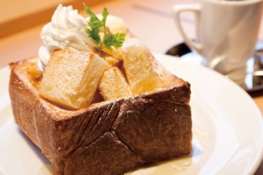 京都発・高級デニッシュ食パン「ミヤビ」のベーカリーカフェが東京進出、浅草橋にオープン