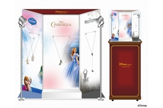 ディズニージュエリーが劇場に登場（©Disney ケイ・ウノ発表資料より）