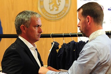 ハケット ロンドン「パーフェクトフィット・スーツ」 オーダー会、モウリーニョを採寸したテーラー来日