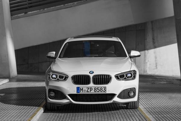 デザインを一新し標準装備を向上させた「ニューBMW 1 シリーズ」（写真：ビー・エム・ダブリューの発表資料より）