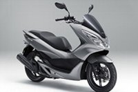 PCX（マットテクノシルバーメタリック）（本田技研工業の発表資料より） 