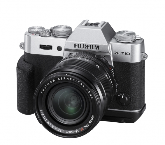 富士フイルムのミラーレスカメラ新製品「FUJIFILM X-T10」（写真：富士フイルム発表資料より）