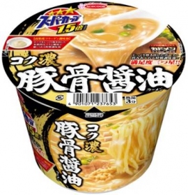 『三つ星スーパーカップ1.5倍　コク濃豚骨醤油ラーメン』（エースコック発表資料より）