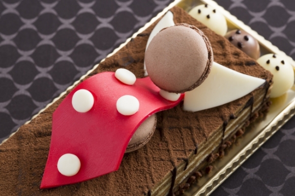 『父の日ケーキ』（ホテル日航大阪発表資料より）