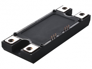 ロームが開発したトレンチ構造SiC-MOSFET。量産中のプレーナー型SiC-MOSFETに比べ、オン抵抗を約50%低減し、スイッチング性能の向上も実現。SiCパワーデバイスを次のステージに導く技術として期待が高まる。