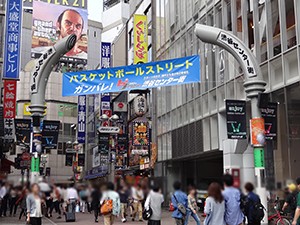 渋谷センター街（ヤマハの発表資料より）