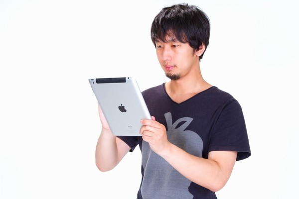 ジーエフケー  マーケティングサービス　ジャパン(GfKジャパン)は、個人向け市場におけるタブレット端末の2015年上半期(1～6月)の販売動向および、購入者属性調査の結果を発表した。