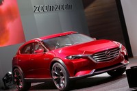 マツダの最上級SUV「CX-9」の新型車をイメージさせる「越 KOERU」。1500mmという低めのプロポーションが特徴だ