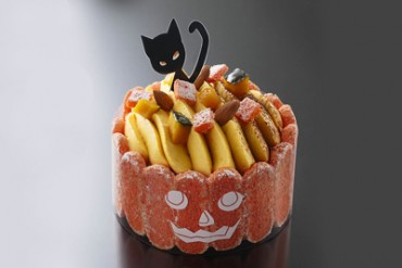 アンリ・シャルパンティエからハロウィン限定ケーキ - 黒猫をあしらった、かぼちゃづくしの2品発売