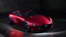 マツダが「第44回東京モーターショー」で世界初公開したスポーツカーのコンセプトモデル「Mazda RX-VISION（マツダ・アールエックス・ビジョン）」（写真提供：マツダ）