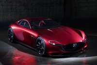 マツダが「第44回東京モーターショー」で世界初公開したスポーツカーのコンセプトモデル「Mazda RX-VISION（マツダ・アールエックス・ビジョン）」（写真提供：マツダ）