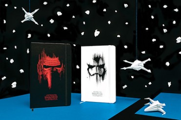 モレスキンより映画『スター・ウォーズ／フォースの覚醒』の限定ノートが発売 - 特製ステッカー付属