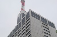 10月30日、電力大手3社(東京電力、中部電力、関西電力)の4～9月期(第2四半期/中間期)決算が出揃った。写真は、東京都千代田区の東京電力本社。
