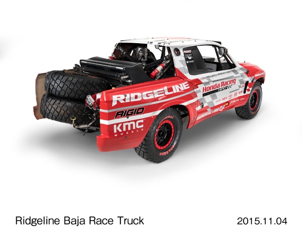 ホンダが「2015 SEMAトレードショー」で公開した「Ridgeline」のオフロードレース専用車「Ridgeline Baja Race Truck」（写真提供：ホンダ）