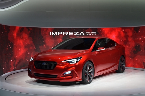 富士重工業がLAオートショーで公開した次期インプレッサをイメージしたデザインコンセプトカー「IMPREZA SEDAN CONCEPT」（写真提供：富士重工業）