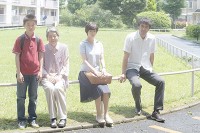 是枝裕和監督・最新映画『海よりもまだ深く』- 主演・阿部寛、共演に真木よう子・樹木希林