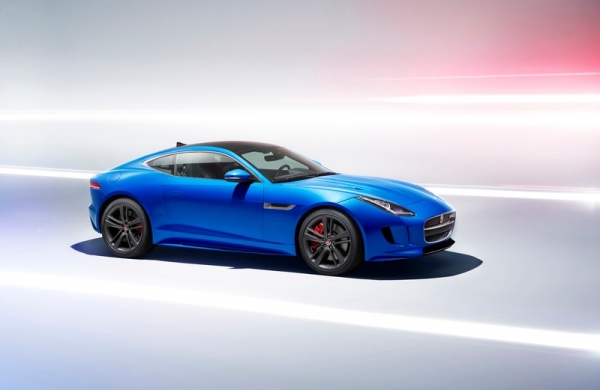 ジャガー・ランドローバー・ジャパンが受注を開始したピュア・スポーツカー「F-TYPE BRITISH DESIGN EDITION」（写真提供：ジャガー・ランドローバー・ジャパン）