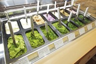 “世界一濃い”抹茶ジェラートが味わえる、静岡「ななや」のショップが浅草にオープン