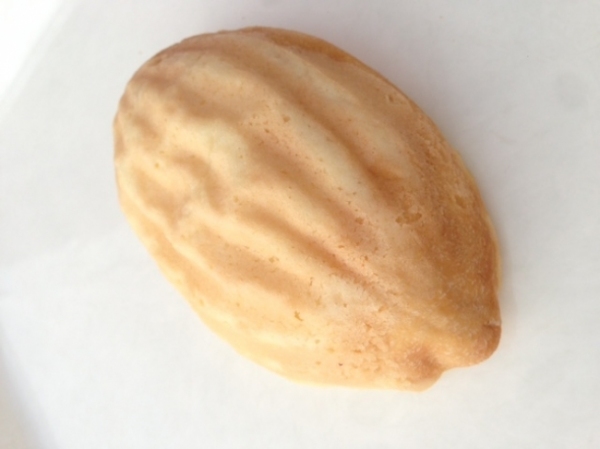 「オギロパン」の『メロンパン』（広島県発表資料より）