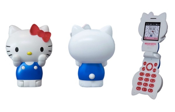 「Hello Kitty FIGURINE KT-01（ハローキティフォン）」閉じた状態の正面・背面（写真:オーラホームページより）