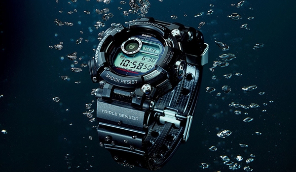 圧力・温度・磁気センサーを搭載したダイバーズウオッチ「FROGMAN GWF-D1000」（カシオ計算機の発表資料より）