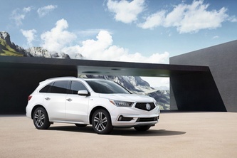 ホンダがニューヨーク国際自動車ショーに出展したアキュラのラグジュアリーSUV「MDX」（写真提供：ホンダ）