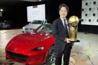 「2016 World Car Awards」の授賞式（マツダ発表資料より）