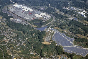 スズキが静岡県牧之原市の中里工業団地に建設を進めている太陽光発電施設「スズキ牧之原太陽光発電所」（同社発表資料より）