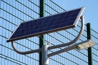太陽光関連企業の倒産が増えている。