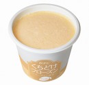 日本ケンタッキー・フライド・チキンが7月1日に発売する、「くちどけフローズン＜ヨーグルト風味＞」（マンゴー）。（同社発表資料より）
