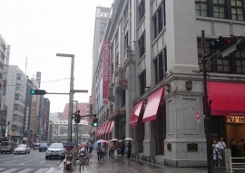 6月の全国の百貨店の売上げは前年同期比で3.5％減となり、4カ月連続のマイナスだった。写真は、東京都中央区の日本橋三越本店。