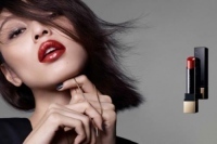 スック（SUQQU）から、「大人を旬にさせる、赤。」がテーマのメイクコレクションが登場