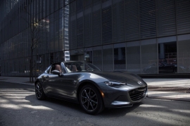 マツダが「Tokyo Midtown DESIGN TOUCH 2016」に出展する「Mazda MX-5 RF」（写真提供：マツダ）