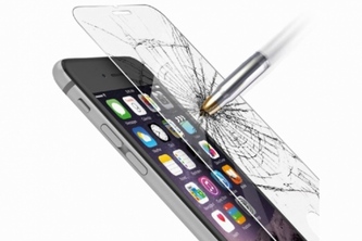 iPhone7、iPhone7 Plus用のガラスフィルム「CAPDASE Ultra Tough Glass 0.33mm ウルトラ タフ ガラス」。